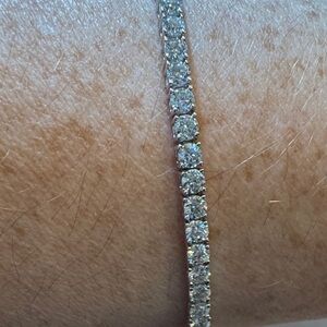 Dazzling Sterling Silver Moissanite Tennis Bracelet